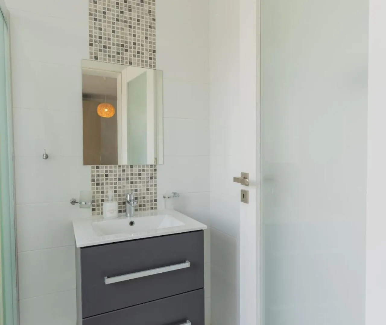 Saint Julian's Beautiful 3 -Bed Apartment In St.Julians