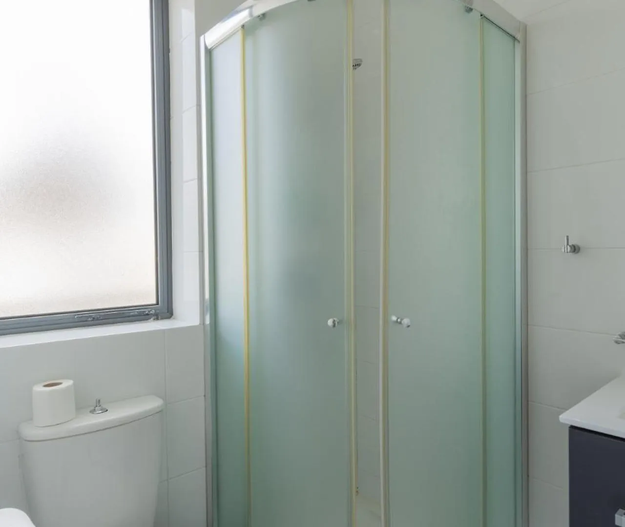 Saint Julian's Beautiful 3 -Bed Apartment In St.Julians